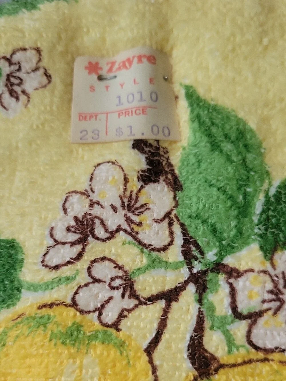 Vintage 1970s Zayre Terry Cloth Kitchen Towel  Fringed Yellow Apples Pears Retro